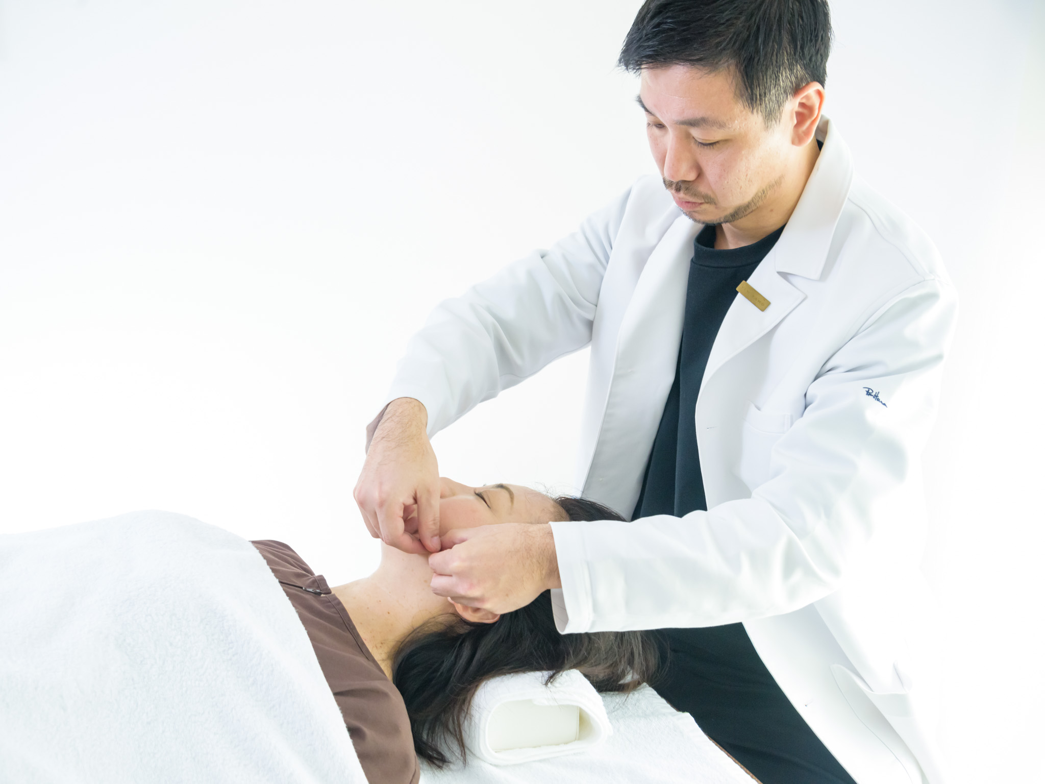 IBSのお腹の不調を整えるツボ7選|下痢・便秘・張りのセルフケア